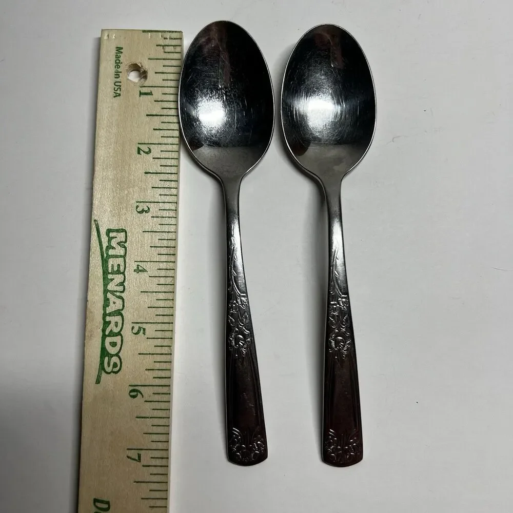 Lot of 2 Vintage International Stainless USA Rose Lace Oval Soup Spoons 7 1/8